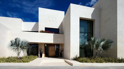 Courtesy LuxuryProperty.com