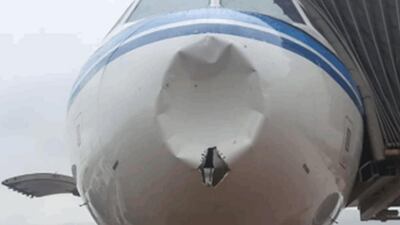Photos of the damaged plane have been widely circulated on Twitter. Photo: Twitter