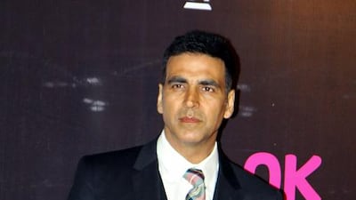 Indian Bollywood actor Akshay Kumar attends the 'Life OK Screen Awards 2015' in Mumbai on January 14, 2015. AFP PHOTO/STR / AFP / STRDEL