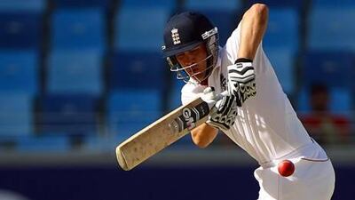 Jonathan Trott was unbeaten on 42 at tea but most of his fellow England batsmen struggled against Pakistan on Thursday.