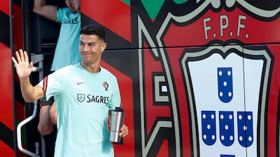 Portuguese national soccer player Cristiano Ronaldo arrives before a training session in Almancil, Faro, South of Portugal, 10 October 2021. Portugal will face Luxembourg in their FIFA World Cup Qatar 2022 qualifying group A soccer match on 12 October 2021 in Faro. EPA / ANTONIO COTRIM