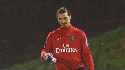 Paris Saint-Germain's Swedish striker Zlatan Ibrahimovic takes part in a training camp in the Qatari capital Doha on December 27, 2015. AFP PHOTO / KARIM JAAFAR