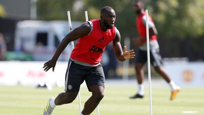 United States Football Soccer - Manchester United training - University of California Los Angeles - July 10, 2017 Manchester United's Romelu Lukaku trains REUTERS/Lucy Nicholson