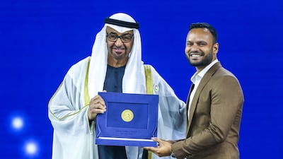 Sheikh Mohamed presents Mustafa Al Momin of Palki Motors, Bangladesh, with the energy award