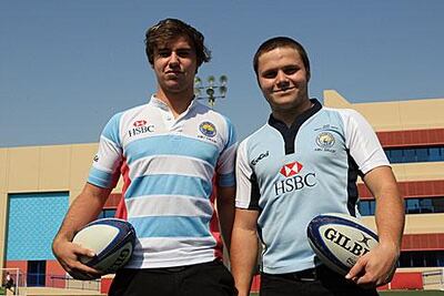 Joe Teasdale, left, in 2011 during a training session, was an important of Abu Dhabi Harlequins's win over Bahrain. Ravindranath K / The National