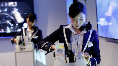 Guests enjoy four-course meals and then put their virtual reality headsets on and take in the sights of their "destination"/