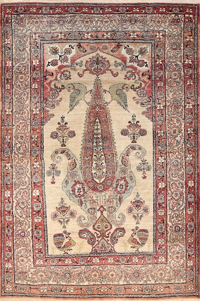 Kerman Lavar rug. Courtesy Estuary Auctions