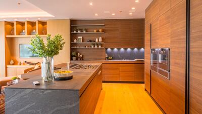 Another look at the kitchen.