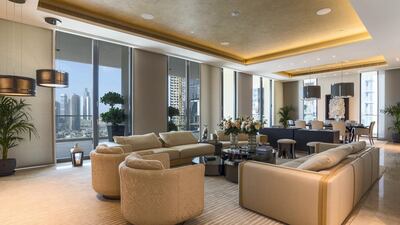 The 118 Contemporary living room. Courtesy LuxuryProperty.com