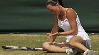 Jelena Jankovic need treatment after prevailing 10-8 in an exciting first set tie-break.