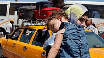 Egyptian security forces closed the Rafah border crossing between Egypt and southern Gaza Strip today.
