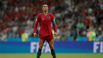 With a couple of minutes to play Portugal are awarded a free kick, Cristiano Ronaldo prepares to take it. Ueslei Marcelino / Reuters