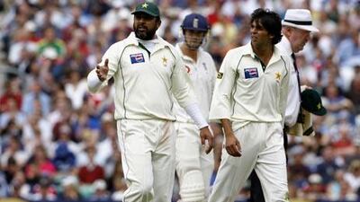 Inzamam-ul-Haq, left, led his team off the field at The Oval in 2005, after clashing with umpire Darrell Hair, right.