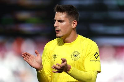 Sergi Canos of Brentford warms up prior to the Premier League match against West Ham United. Getty Images