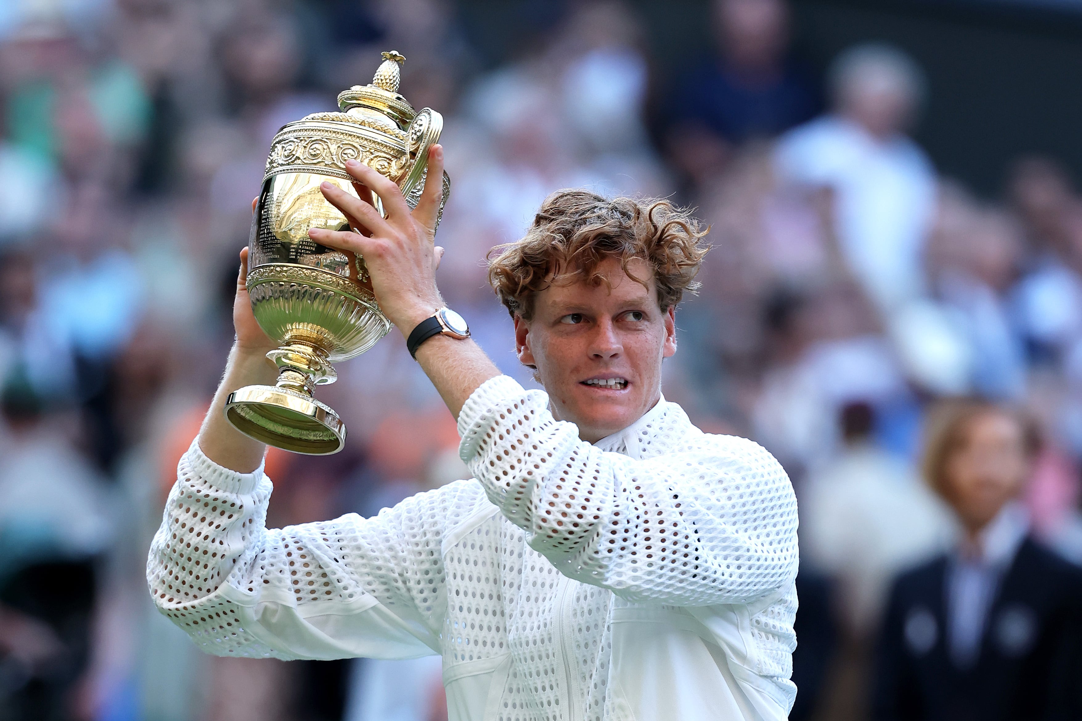 Jannik Sinner bounces back with another Wimbledon title after his French Open meltdown.