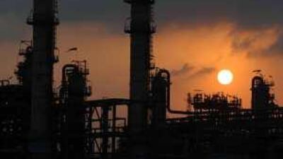 The pipeline might supply strategic Nabucco project to serve Europe, as it looks to market world's largest deposit.