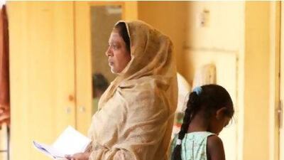 Indian illegal Yakub Bhi, is afraid that her daughter Maryiam, 8, has little chance to leave the UAE on time as the amesty draws to a close. Pawan Singh / The National