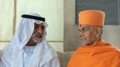 Sheikh Nahyan warmly receives Mahant Swami Maharaj at his majlis in Abu Dhabi.
