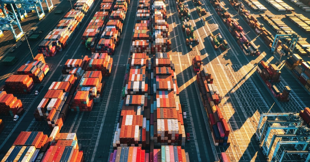 DP World fourth-quarter container volumes rise 2.4% | The National