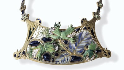 Noisettes Necklace, René Lalique, Paris, c. 1900, gold, diamonds, peridots, enamel, glass. Courtesy: Musée des Arts Décoratifs. Photo: MAD, Paris – Christophe Dellière