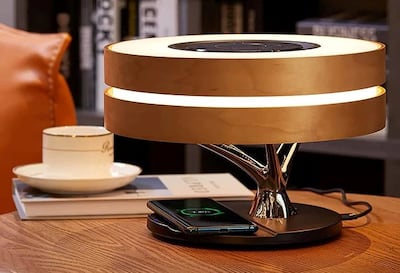 The Dawn – Multifunctional Bedside Lamp. Photo: Saska