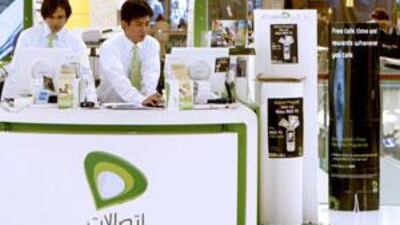 Etisalat shares fell by 1.25 per cent to Dh11.85.