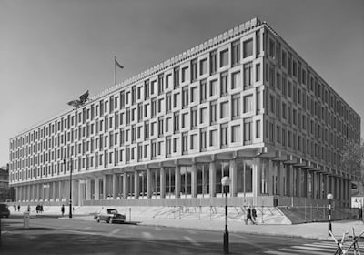 The Eero Saarinen designed US embassy building in Grosvenor Square, London, in September 1960. Getty Images
