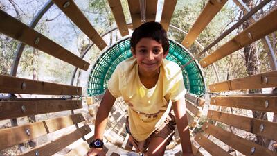 Children will enjoy the team-building games and experiences at the Aventura winter camp. Aventura