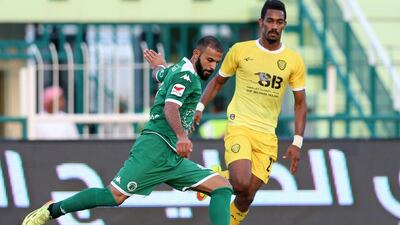Al Shabab, in green, taking on Al Wasl in their Arabian Gulf League match at Al Maktoum Stadium in Dubai on April 12, 2015. Afsal Sham/ Al Ittihad
