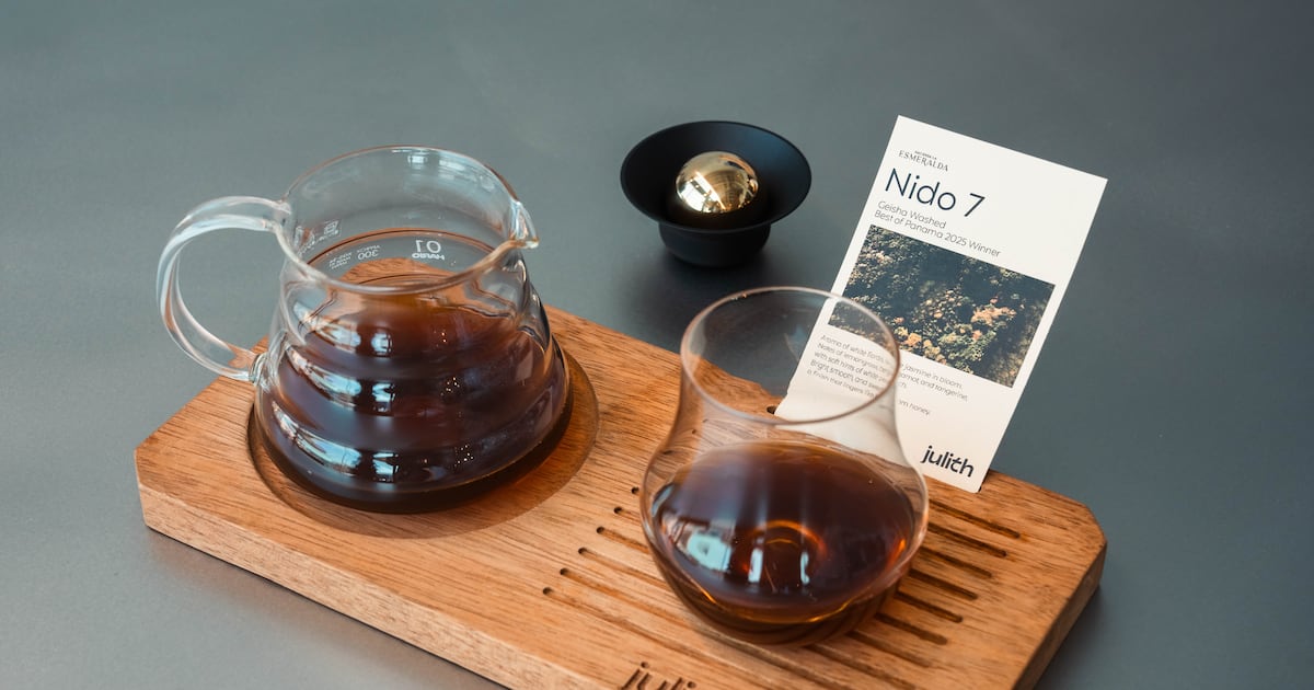 Der 3.600-Dinar-Aufguss eines Cafés in Dubai könnte der teuerste Kaffee ...