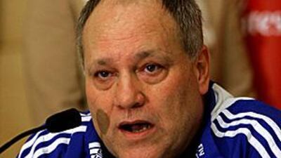 Martin Jol was content with the referee Ali Hamad Moadhed's decision not to send off Paolo Maldini.