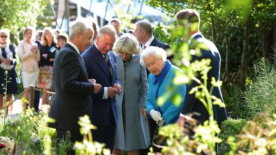 LONDON, ENGLAND - MAY 18: Prince Charles, Prince Of Wales, Camilla, Duchess Of Cornwall and Queen Elizabeth II attend the annual Chelsea Flower show at Royal Hospital Chelsea on May 18, 2015 in London, England. (Photo by Stuart C. Wilson - WPA Pool / Getty Images)