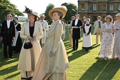 Maggie Smith, Samantha Bond, Thomas Howes, Michelle Dockery and Jessica Brown Findlay in Downton Abbey. OSN