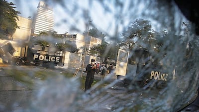 Police have been deployed in Bangkok amid clashes between police and anti-government protesters on December 27, 2013. Athit Perawongmetha / Reuters