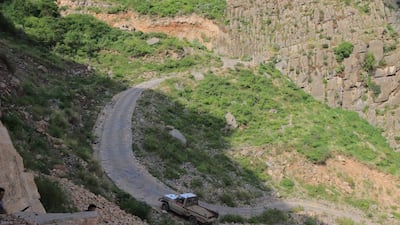 The road built by Friends of Nasser Al Majidi initiative connects Al Amarnah village to Al Udayn directorate in Yemen's Ibb governorate. Photo: Samah Emlaak