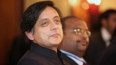 Shashi Tharoor, left, India's minister of state for external affairs, at an event organised by some of his constituents from the Thiruvananthapuram Expatriates Association, in Dubai.