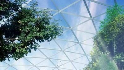 The Mall of the World will have the world’s largest indoor theme park, which will be covered by a glass dome that will be open during the winter months. Above, a rendering of the indoor theme park. Courtesy Dubai Holding