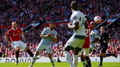 Christian Eriksen 6: Struck shot wide just before half-hour mark. Was completely free in space when Antony had a chance to set him up. His partnership with Casemiro looks flatter than at any time in the season. AP