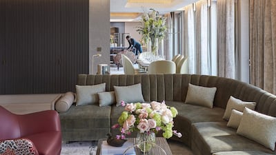 The living room at the Penthouse Suite, Mandarin Oriental Hyde Park. Courtesy Mandarin Oriental Hotel Group