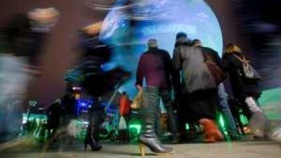 Saudi Arabia, which has long expressed reservation about any new agreement that would cut use of fossil fuels, told the gathering of 192 nations that confidence in the link between carbon dioxide and global warming had been "shaken" by leaked e-mails showing scientists discussing the presentation of their work to the public.