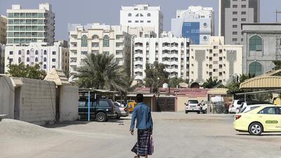 Fujairah apartments: Q1 2015 no change. Q1 2014-Q1 2015 no change. Studio: Dh18-30,000. 1BR: Dh25-40,000. 2BR: Dh30-58,000. 3BR: Dh45-60,000. Sarah Dea / The National