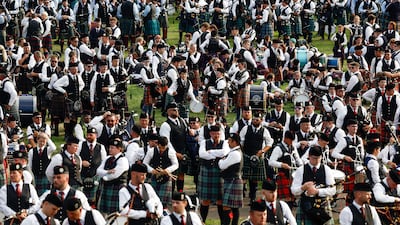 GLASGOW, SCOTLAND - AUGUST 13: Massed Pipe bands form up during the World Pipe Band Championships on August 13, 2022 in Glasgow, Scotland. Over one hundred pipe bands return to Glasgow Green to compete in this year’s World Pipe Band Championships, the city first held the event back in1948 and has been the host city every year since 1986. (Photo by Jeff J Mitchell / Getty Images)
