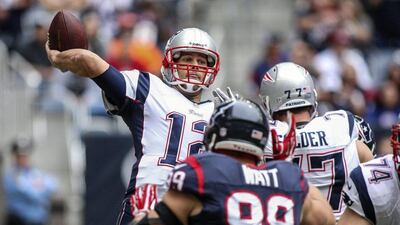 Tom Brady threw for 371 yards and two touchdowns against Houston on Sunday. Troy Taormina / USA Today Sports