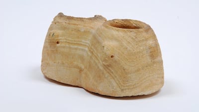 A double alabaster vessel, Mleiha, 250 — 150 BC.