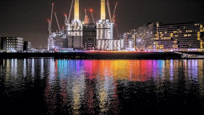 'Eternal Sundown' maintains an abstract sunset colour spectrum from dusk to dawn