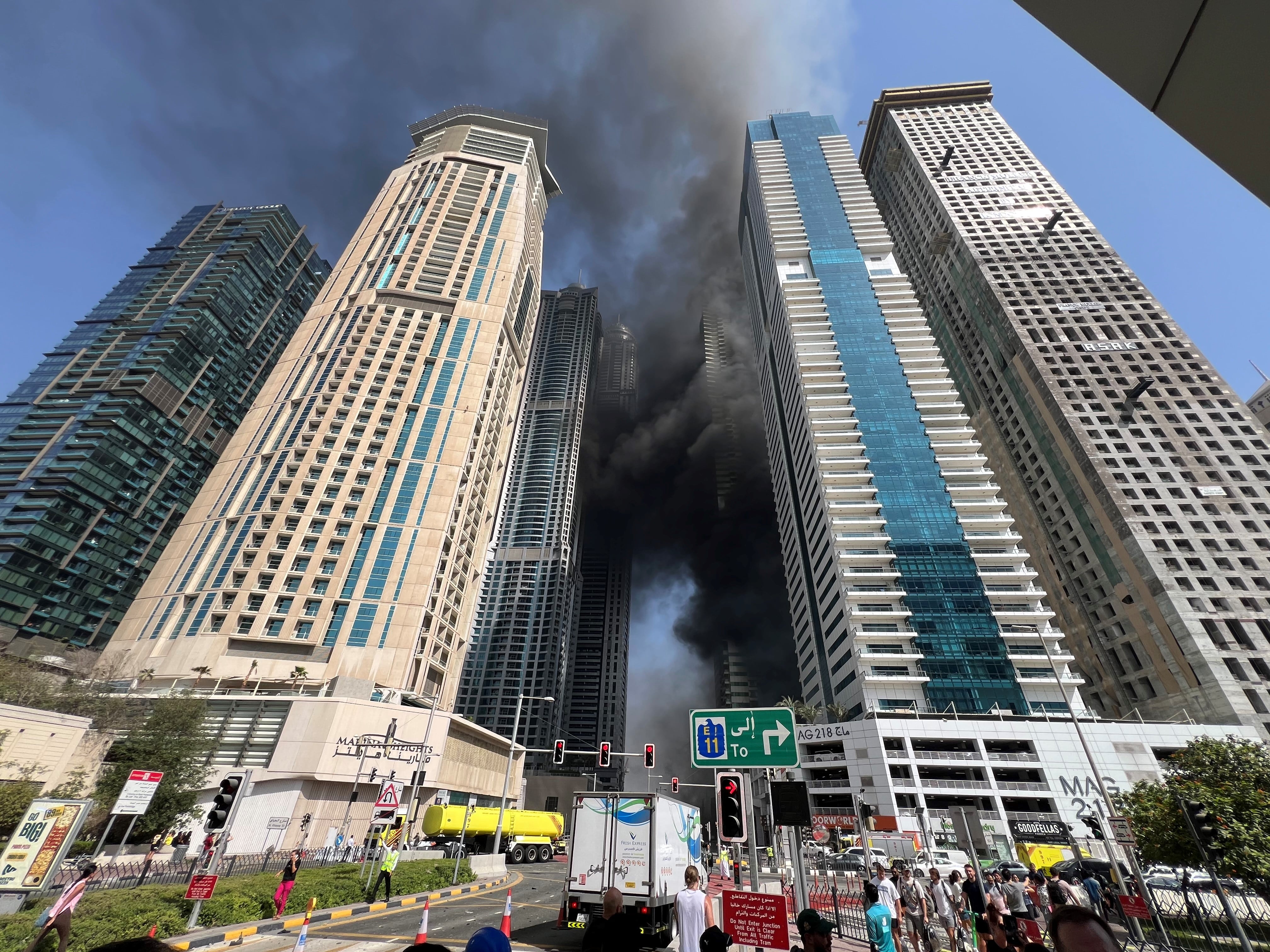 ALL 3 820 RESIDENTS REPORTED TO BE SAFE IN DUBAI MARINA FIRE visual data 8