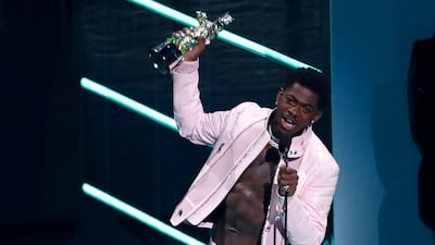 2021 MTV Video Music Awards - Show - Barclays Center, Brooklyn, New York, U. S. , September 12, 2021 - Lil Nas X accepts the award for Best Direction for "Montero (Call Me by Your Name). " REUTERS / Mario Anzuoni