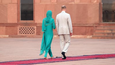 Catherine, Duchess of Cambridge and Prince William, Duke of Cambridge visit the Badshahi Mosque within the Walled City during day four of their royal tour of Pakistan on October 17, 2019 in Lahore, Pakistan.