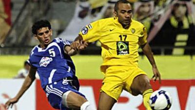 Alexandre Oliviera was on target for Al Wasl in their 4-4 draw with Al Sharjah.
