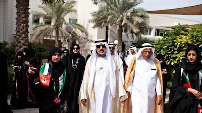 At the inauguration of the new school yesterday, the Minister of Higher Education and Scientific Research, Sheikh Nahyan bin Mubarak, called on other universities to follow suit.